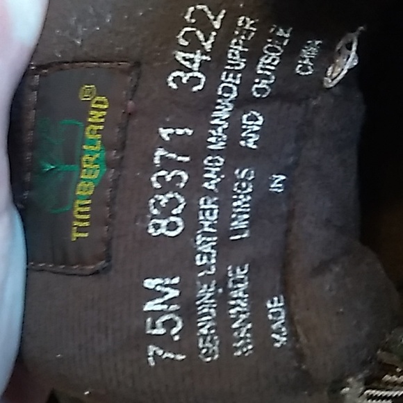 Women's Timberland hiking boots or shoes brown pinkish peach size 7.5. - Picture 10 of 13